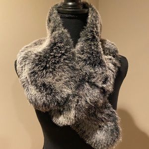 Faux fur scarf/collar